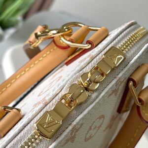 New Collection LV Bag 2592 7 c07cc93c