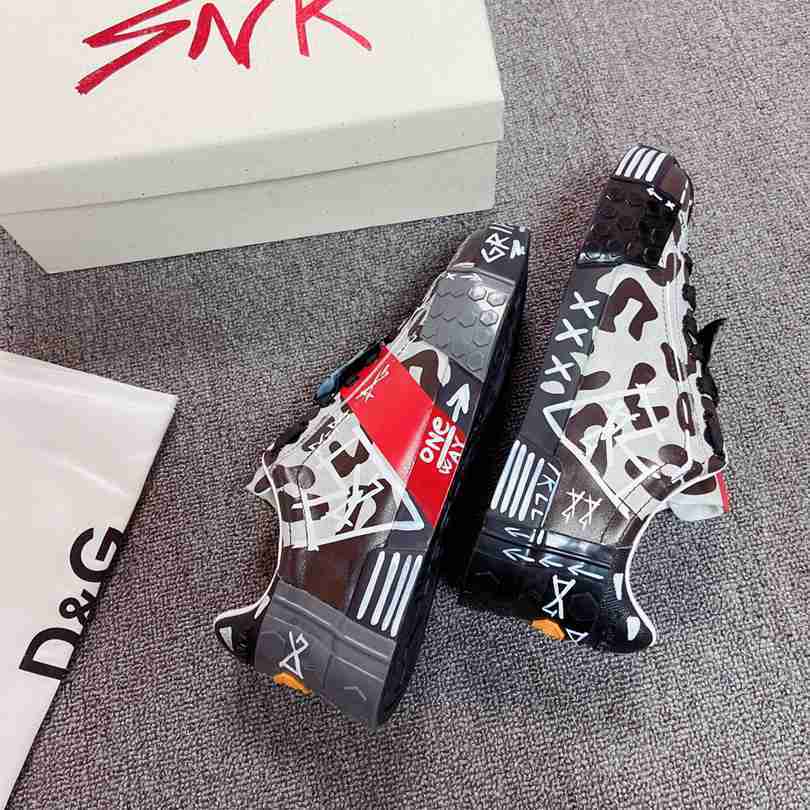 New Collection Dolce&Gabbana Sneakers 063 New Collection Dolce&Gabbana Sneakers 063