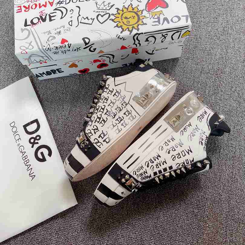 New Collection Dolce&Gabbana Sneakers 061 New Collection Dolce&Gabbana Sneakers 061
