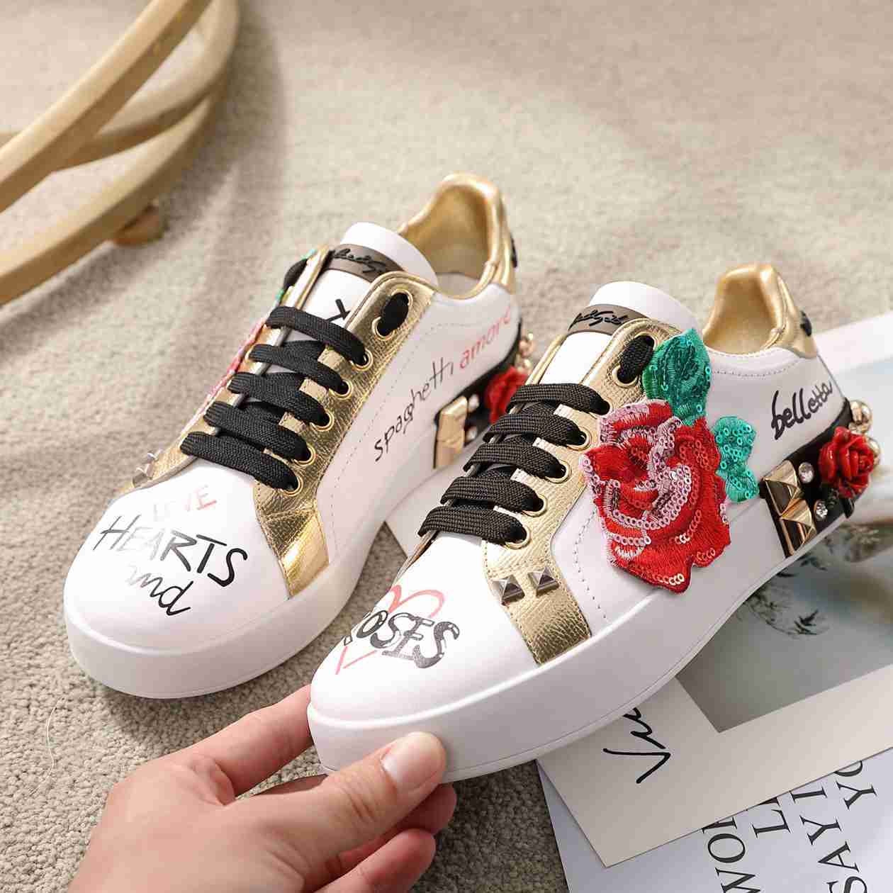 New Collection Dolce&Gabbana Sneakers 043 New Collection Dolce&Gabbana Sneakers 043