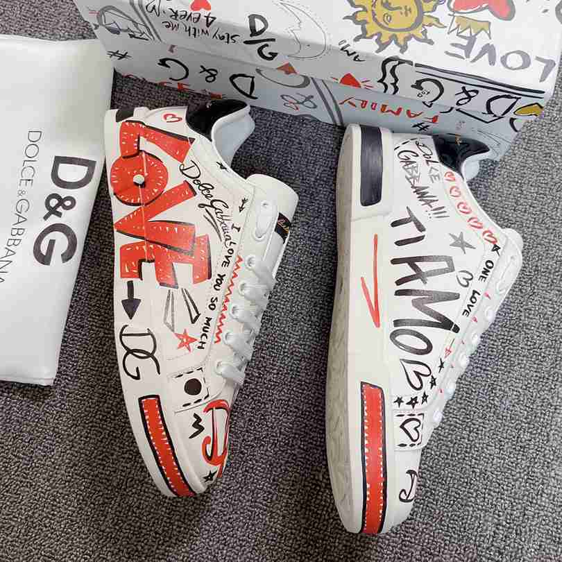 New Collection Dolce&Gabbana Sneakers 060 New Collection Dolce&Gabbana Sneakers 060