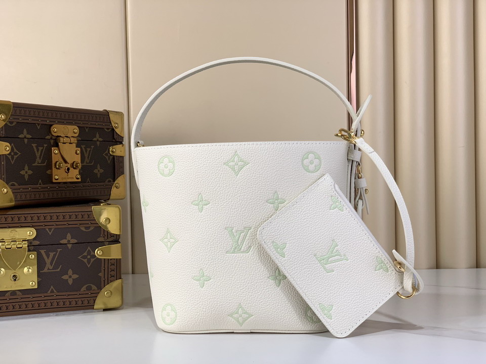 New Collection LV Bag 2684 New Collection LV Bag 2684