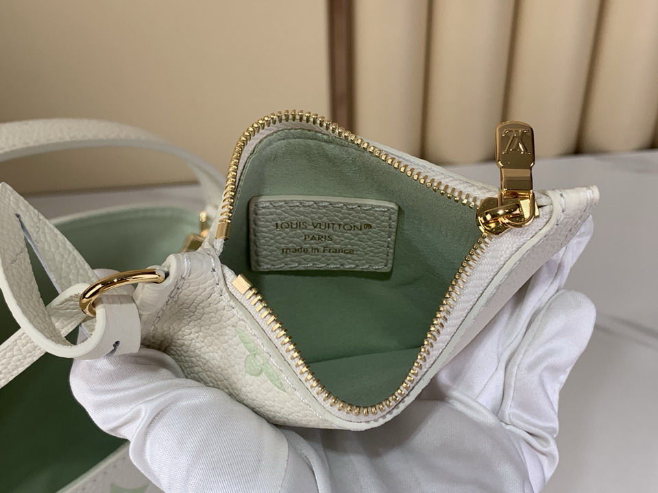 New Collection LV Bag 2684 New Collection LV Bag 2684