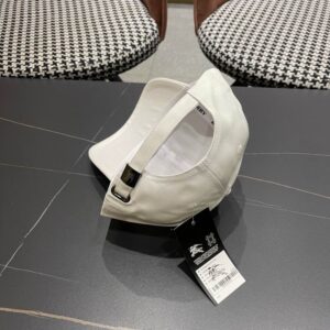 Burberry Cap (2511) 3580278