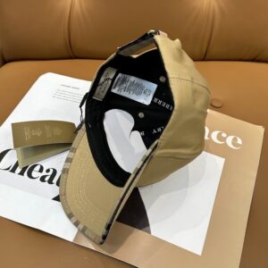 Burberry cap dx (321) 3587331