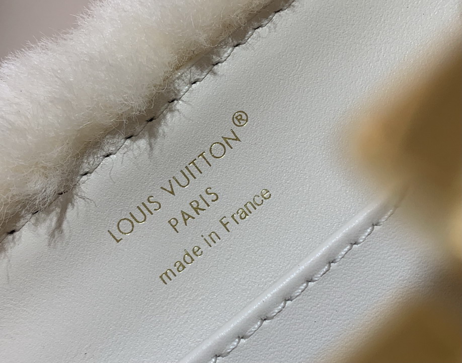 New Collection LV Bag 2683 New Collection LV Bag 2683