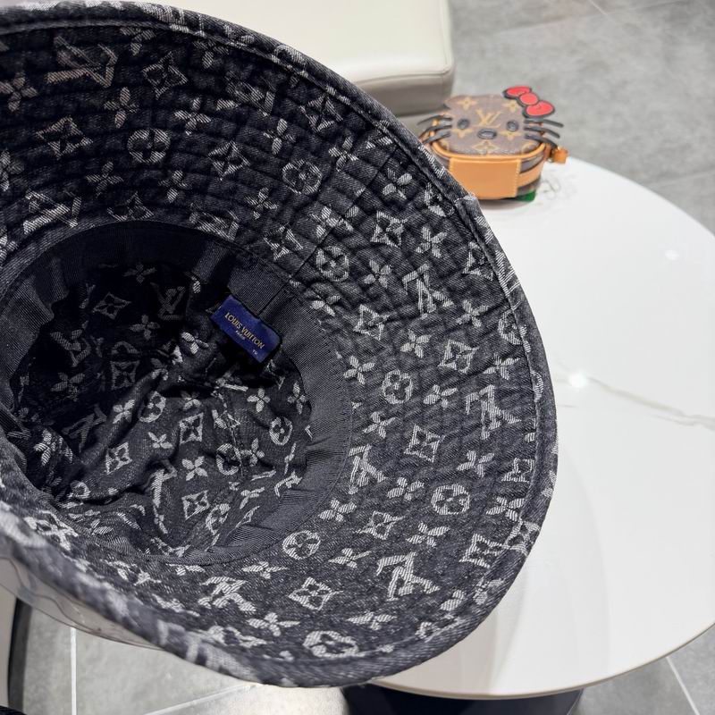 New Collection LV Hat-Cap 032 New Collection LV Hat-Cap 032