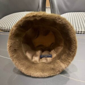 LV Hat (135) 3545521