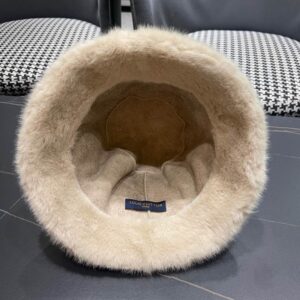 LV Hat (146) 3545526