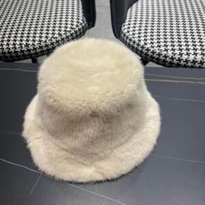 LV Hat (151) 3545529