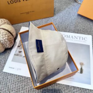 LV Hat (1726) 3600367