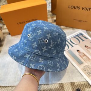 LV Hat (1741) 3600381