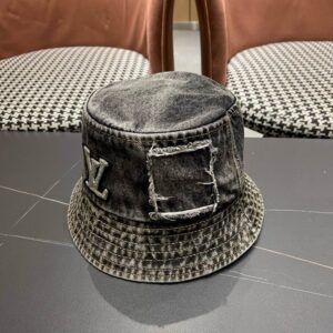 LV Hat (1904) 3600425