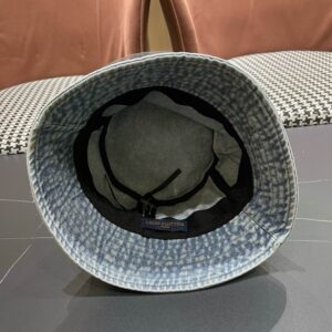 LV Hat (1911) 3600427