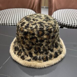 LV Hat (226) 3600073