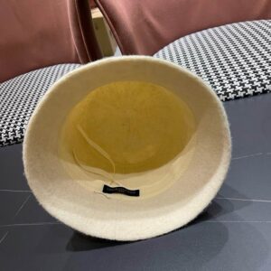 LV Hat (594) 3600218