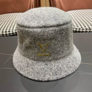 LV Hat (624) 3600232