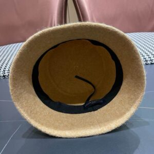 LV Hat (629) 3600233