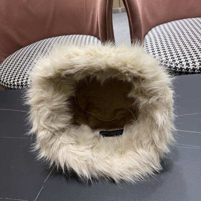 New Collection LV Hat-Cap 034 New Collection LV Hat-Cap 034