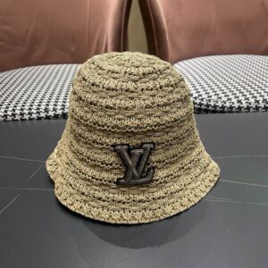 LV Hat (869) 3545586