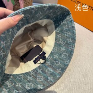 LV Hat (918) 3600270