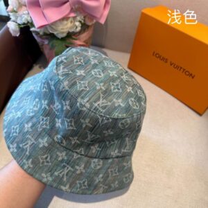 LV Hat (923) 3600273