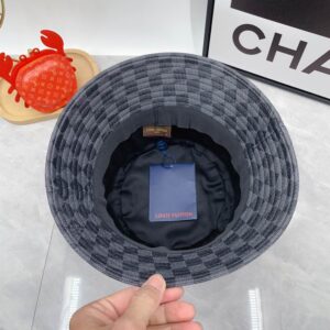 LV Hat dx (2) 3605864