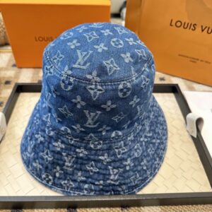 LV hat (1350) 3577959