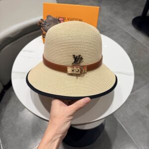 LV hat (41) 3577867