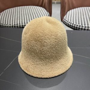 LV hat (569) 3560401
