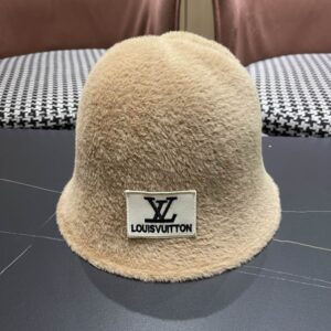 LV hat (574) 3560402