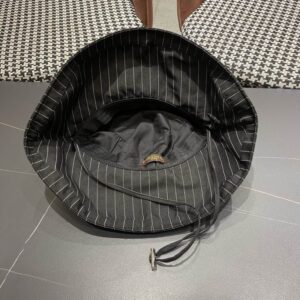 LV hat (605) 3577908