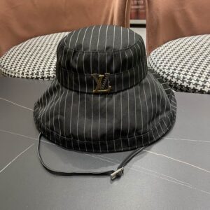 LV hat (611) 3577912