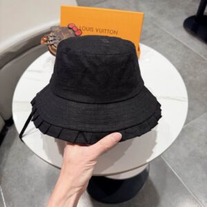 LV hat (62) 3577883