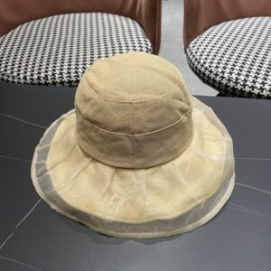 LV hat (728) 3577917
