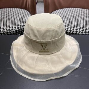 LV hat (754) 3577928