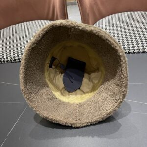 LV hat (759) 3560419