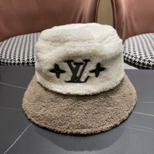 LV hat (763) 3560422