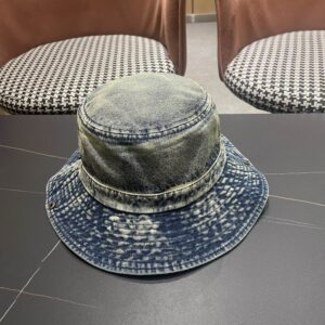 LV hat (98) 3560355