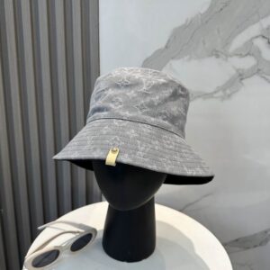 LV hat dx (627) 3565997