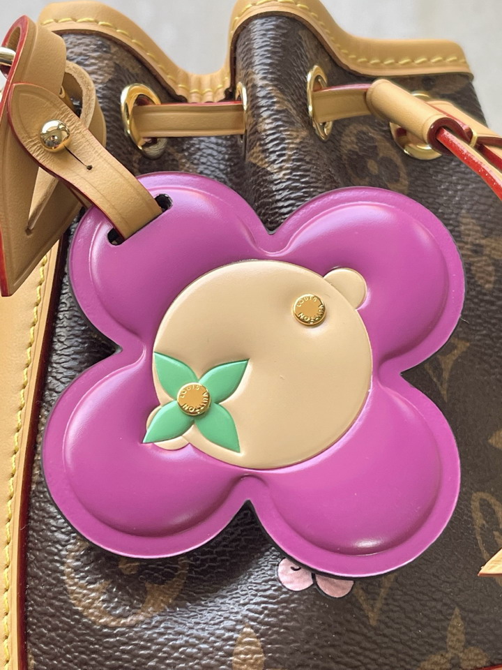 New Collection LV Bag 2690 New Collection LV Bag 2690