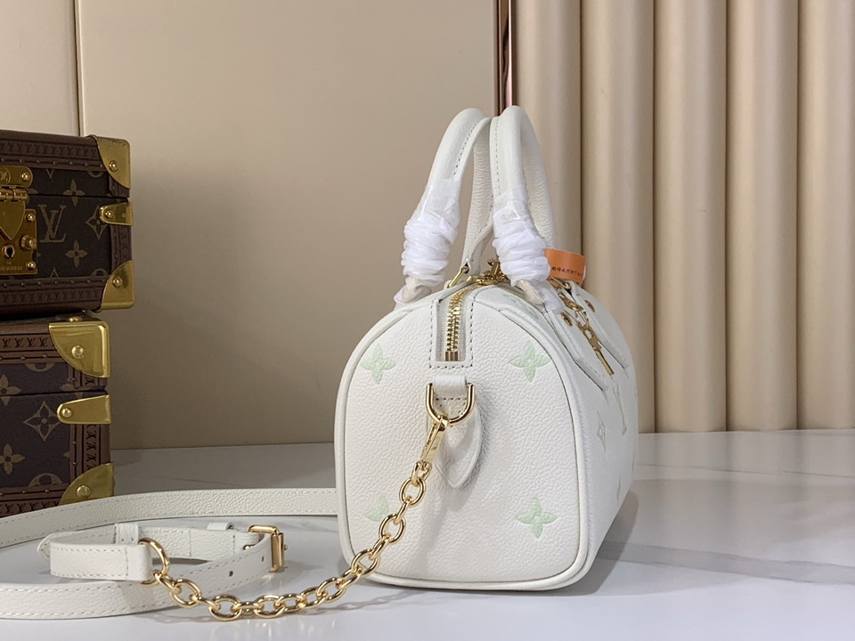 New Collection LV Bag 2692 New Collection LV Bag 2692