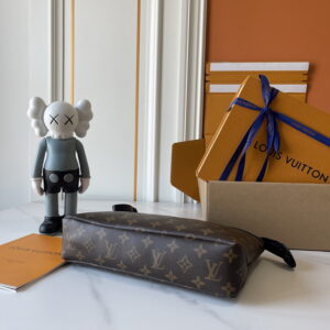 Voyage M82543 30x21x7 5cm ss14 2010285