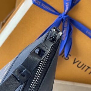 Voyage M82543 30x21x7 5cm ss16 2010283