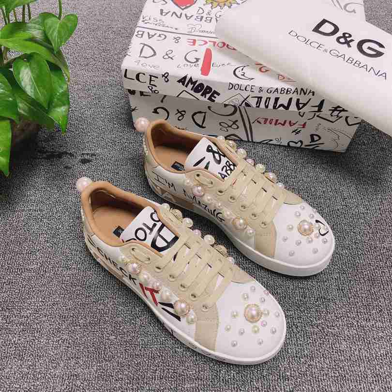 New Collection Dolce&Gabbana Sneakers 042 New Collection Dolce&Gabbana Sneakers 042