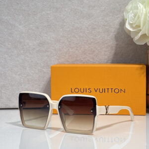 New Collection LV Glasses 377