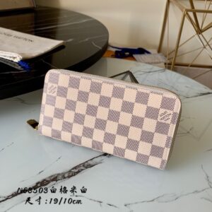 82c94a8a