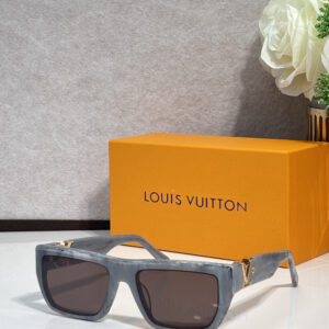 New Collection LV Glasses 378