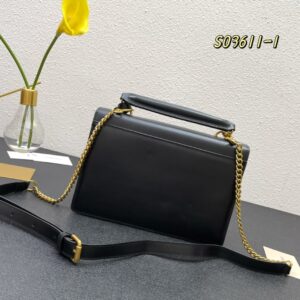 9773cc77