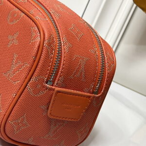 Dopp Kit N47528 13x12x20cm ss35 2009288